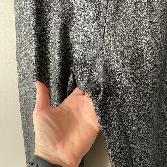 lululemon athletica Shimmering Gray Leggings - Picture 7 of 8